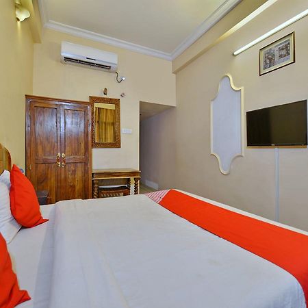 Oyo 9900 Hotel Pioneer Plaza Dźodhpur Zewnętrze zdjęcie