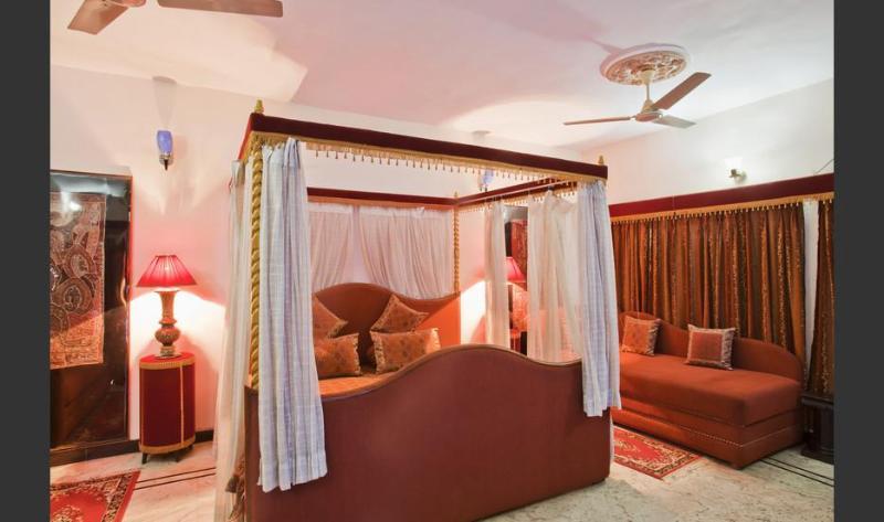 Oyo 9900 Hotel Pioneer Plaza Dźodhpur Zewnętrze zdjęcie