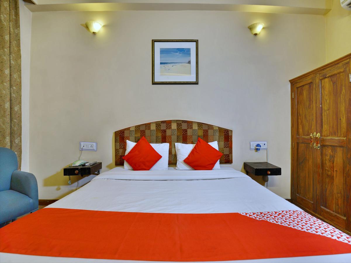 Oyo 9900 Hotel Pioneer Plaza Dźodhpur Zewnętrze zdjęcie