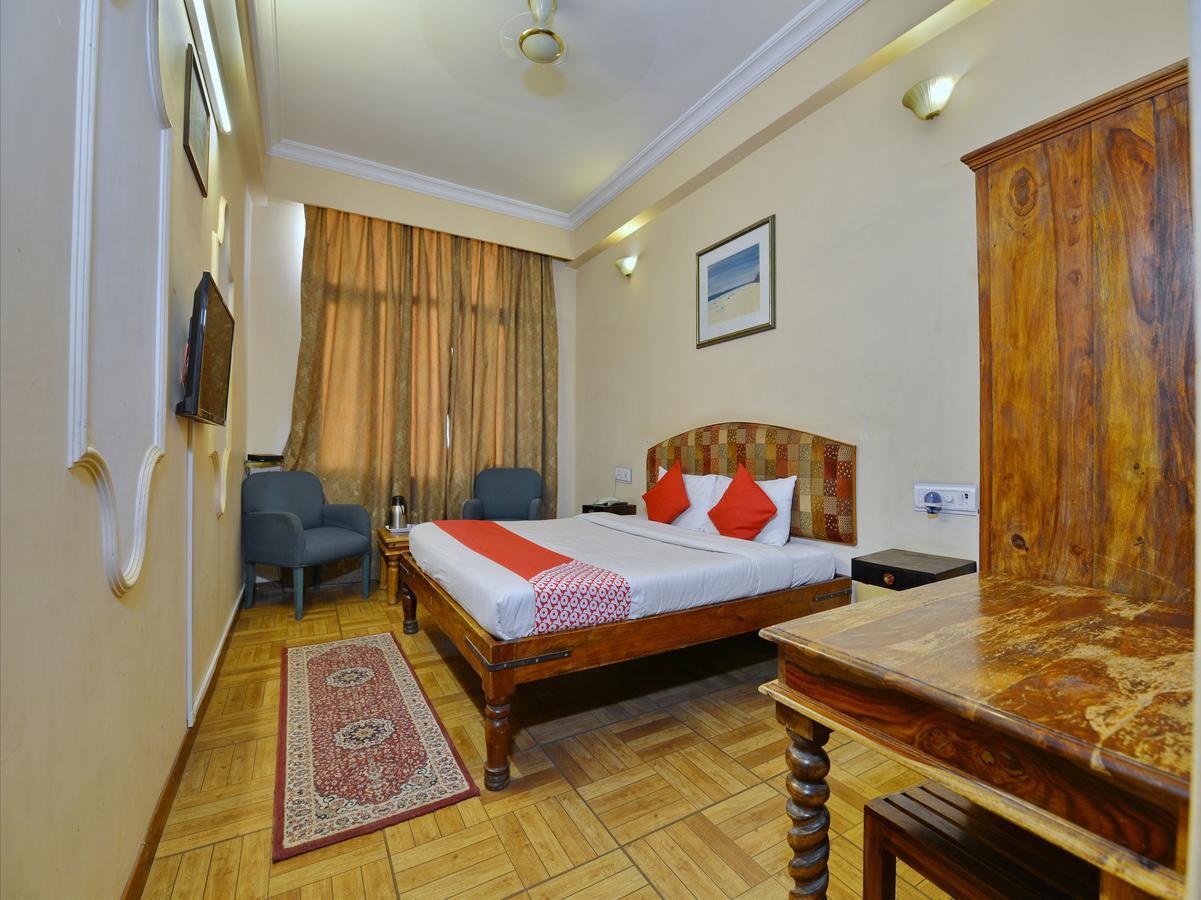 Oyo 9900 Hotel Pioneer Plaza Dźodhpur Zewnętrze zdjęcie