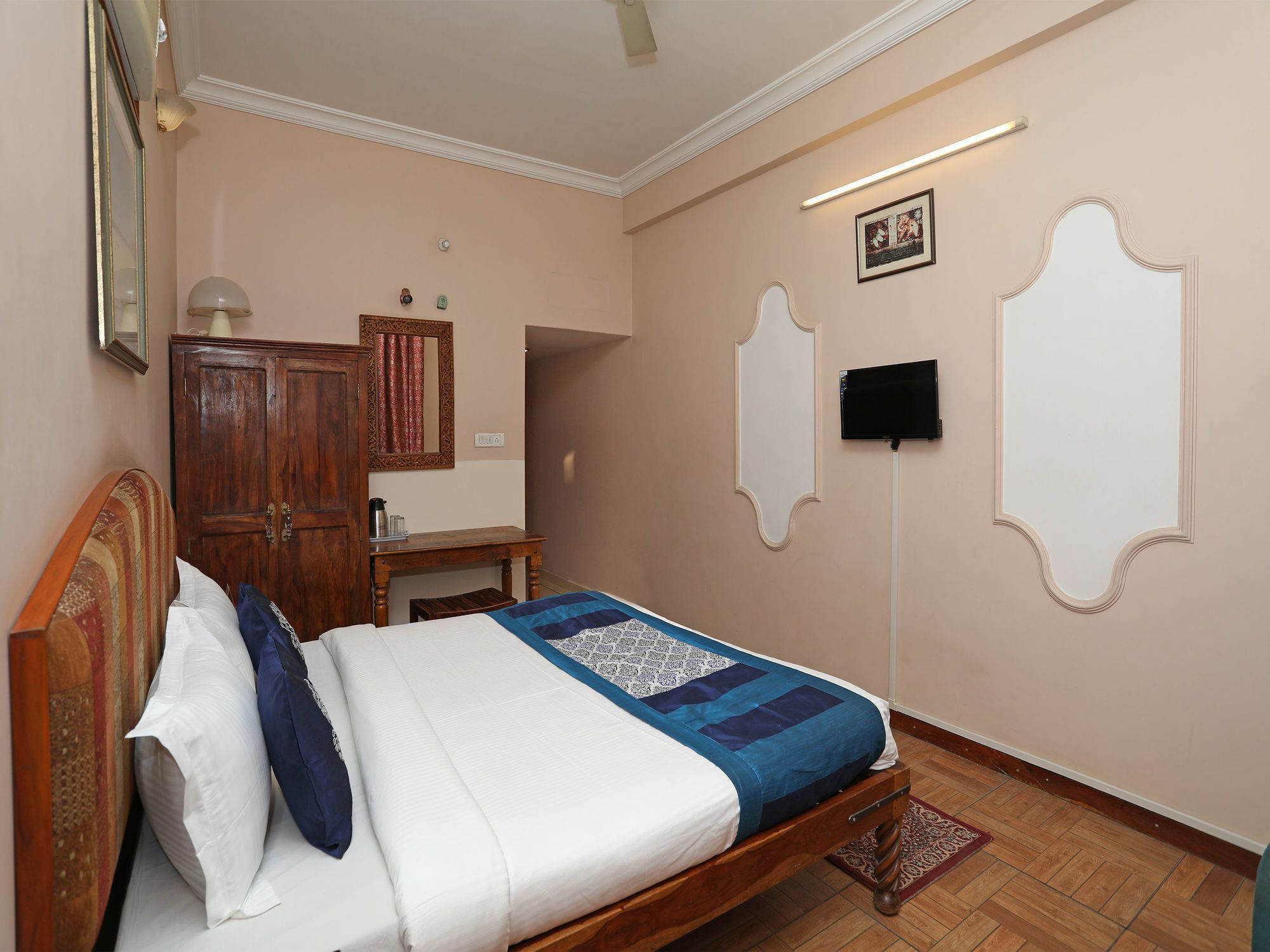 Oyo 9900 Hotel Pioneer Plaza Dźodhpur Zewnętrze zdjęcie